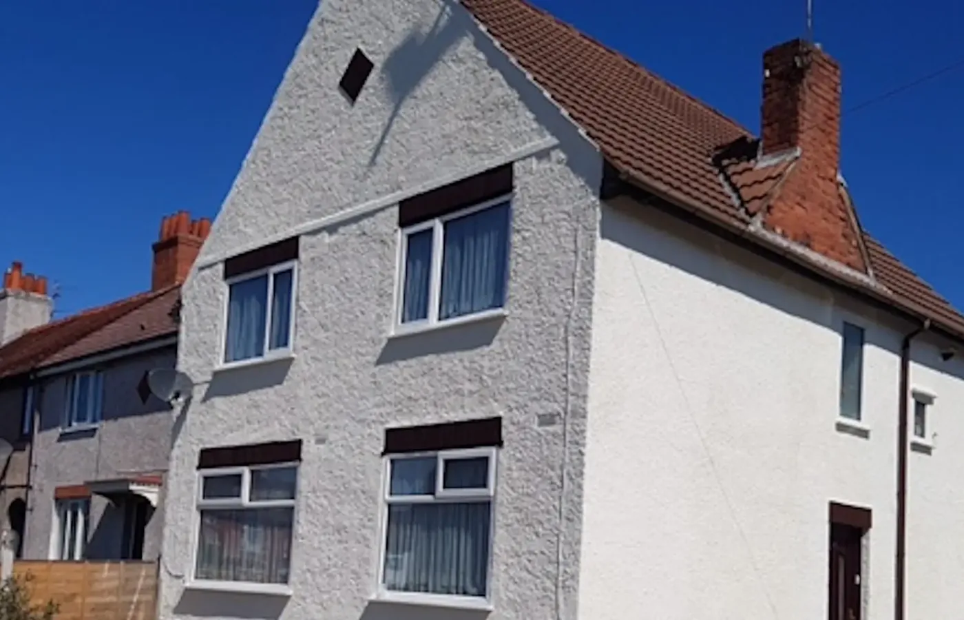 A wall treated with a ProPERLA coating