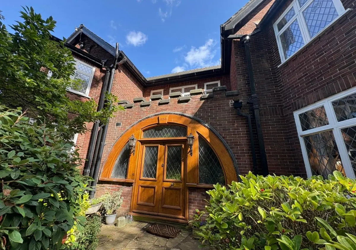 The arched entrance seen from the courtyard